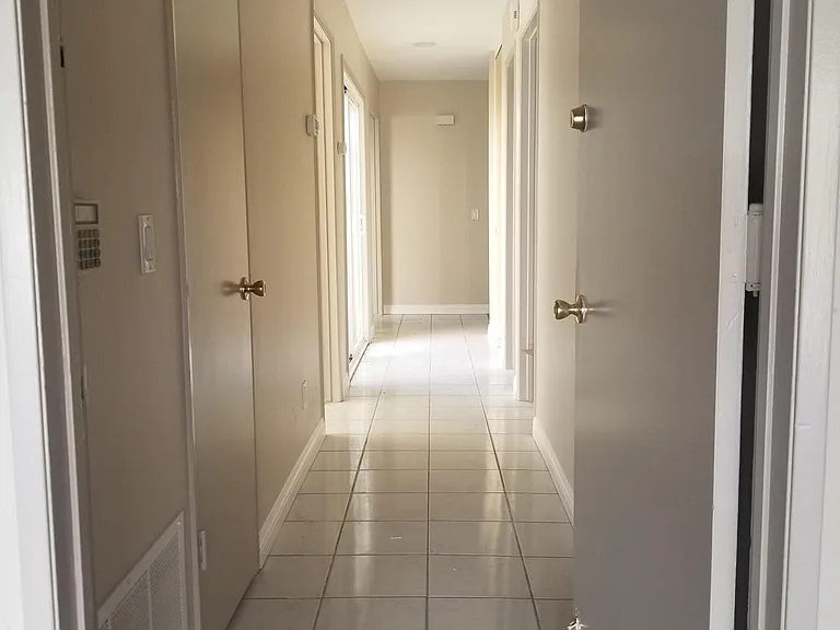 2985 Gingerwood Cir — Photo 10