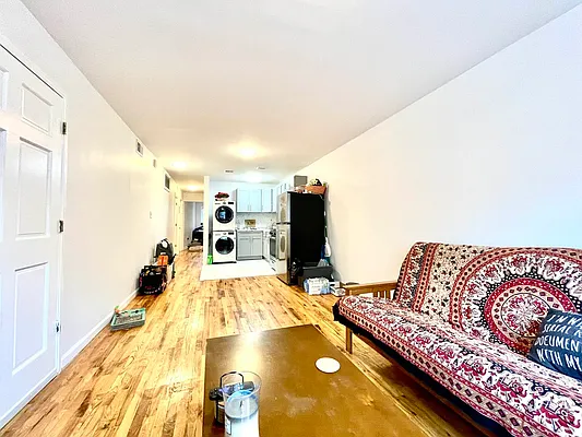 Rented by Pear NYC LLC | media 17