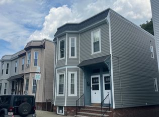 176 N St #2, Boston, MA 02127