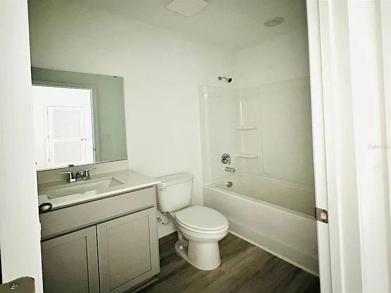 1335 Tallowwood Ln — Photo 13