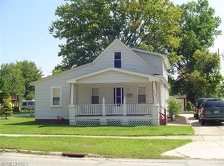 4819 Green Rd, Warrensville Heights, OH 44128