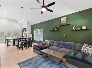 624 Robert St NW, Atlanta, GA 30318