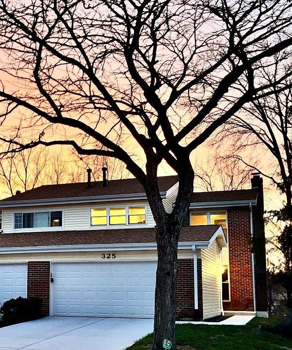 1st image of 325 Fox Village Ct