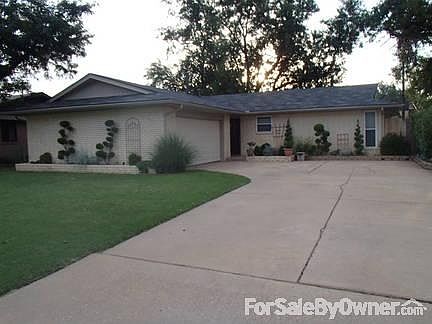 Freshly painted exterior
						:
						Six car driveway, new composition roof, topiary landscaping, night spot lights