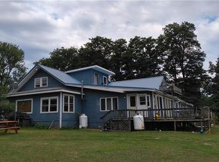 137 Lakeshore Rd, Pulaski, NY 13142