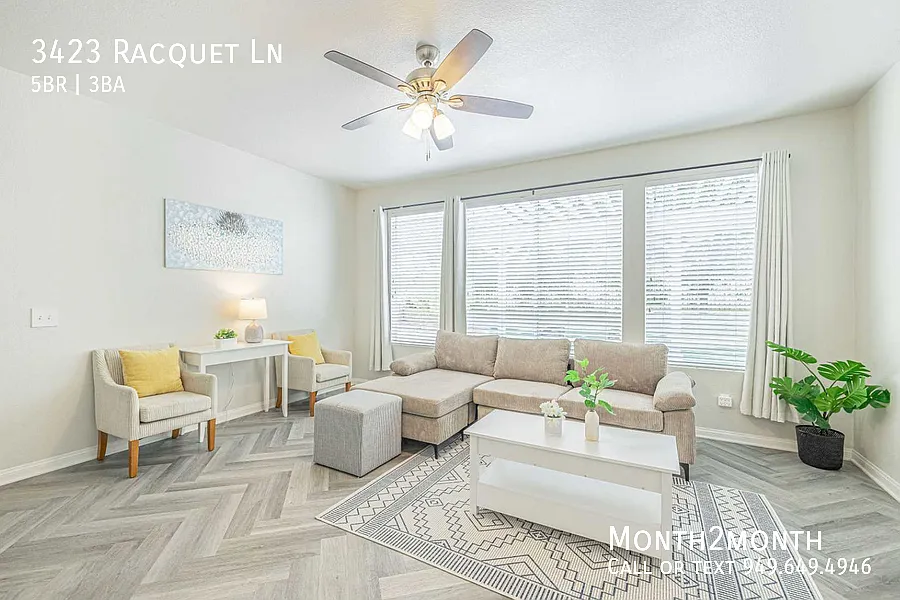 3423 Racquet Ln