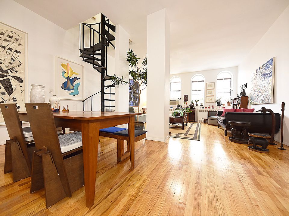 1st image of 160 W 16th St APT 6L