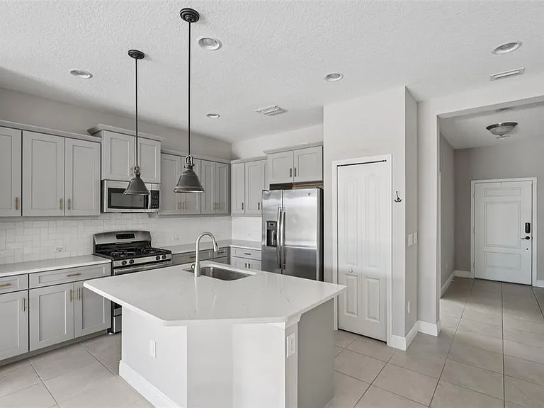13524 Circa Crossing Dr — Photo 12