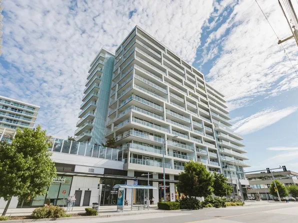 8133 Cook Rd #1412, Richmond, BC V6Y 1T9