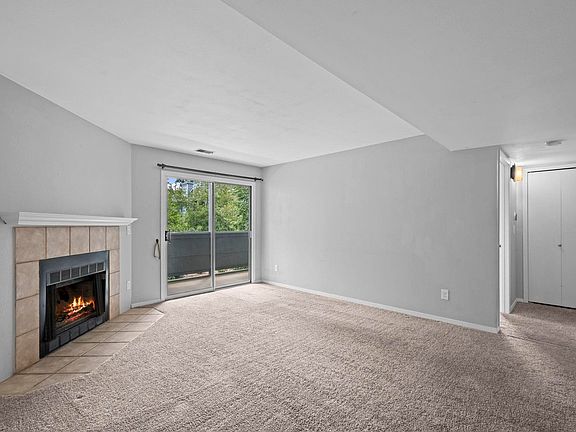 4th image of 4682 White Rock Cir #9