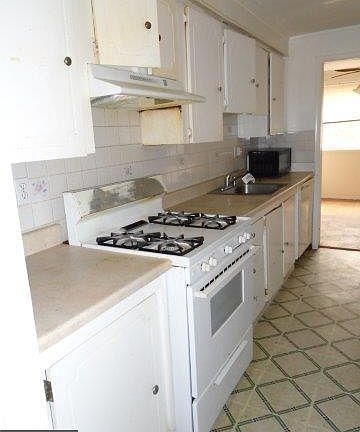 4th image of 750 S Dickerson St APT 301