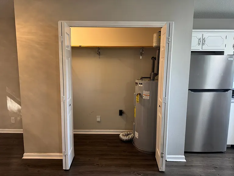 1804 Harbor Dr — Photo 5