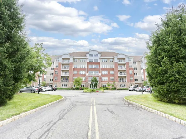 5307 Warrens Way, Wanaque, NJ 07465