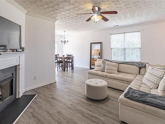 3rd image of 4834 Zephyr Cove Pl