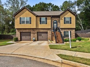 10852 Big Sky Dr, Hampton, GA 30228