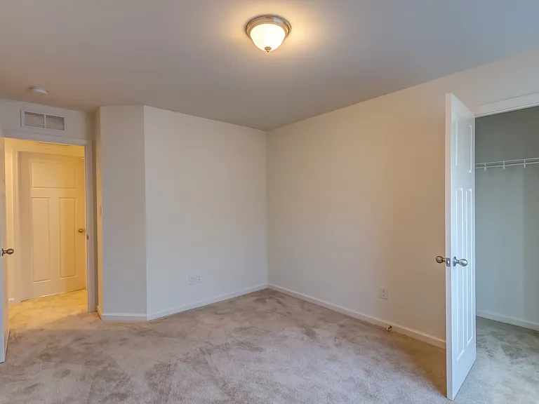 The Townhomes at Glasford Square — Photo 19