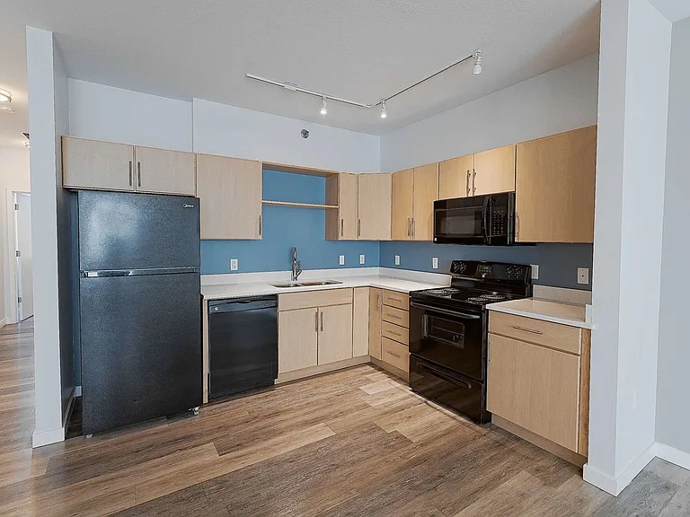 River Rock Apartments — Photo 108