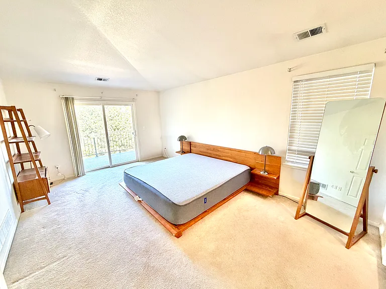 5767 Glenstone Dr — Photo 7