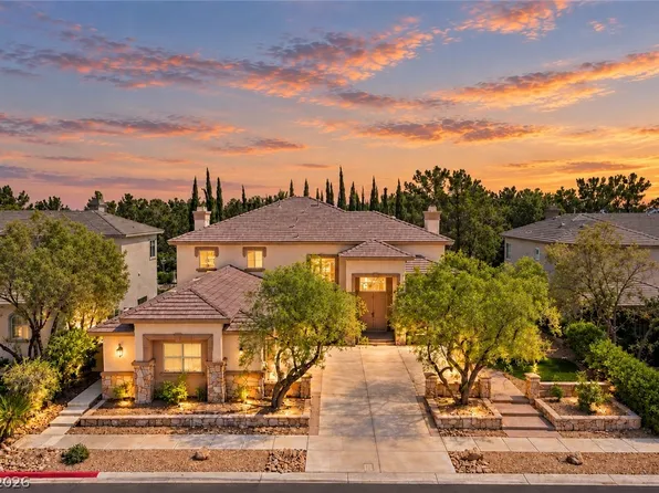 304 Queens Gate Ct, Las Vegas, NV 89145