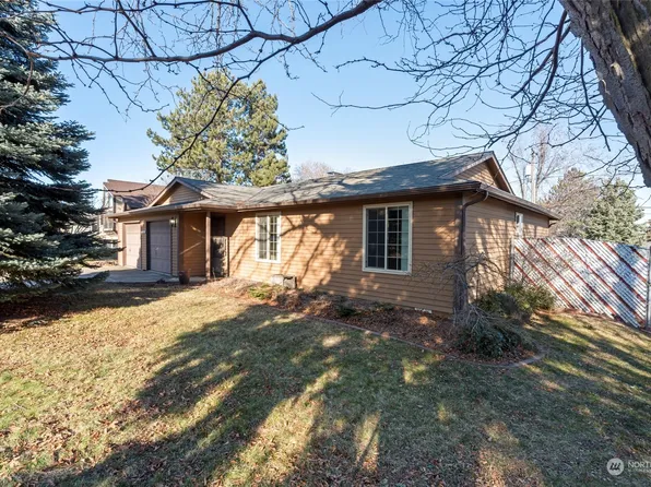 1015 SW Jacquelyn Street, Milton-Freewater, OR 97862