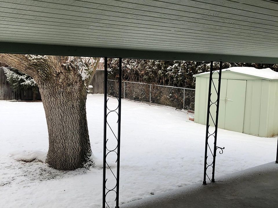 1st image of 128 White Birch Pl