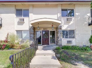 8852 N Leslie Ln #2C-DES, Des Plaines, IL 60016
