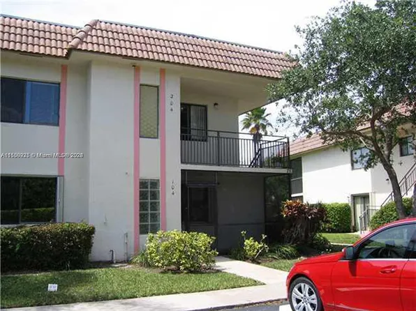 413 Lakeview Dr APT 204, Fort Lauderdale, FL 33326