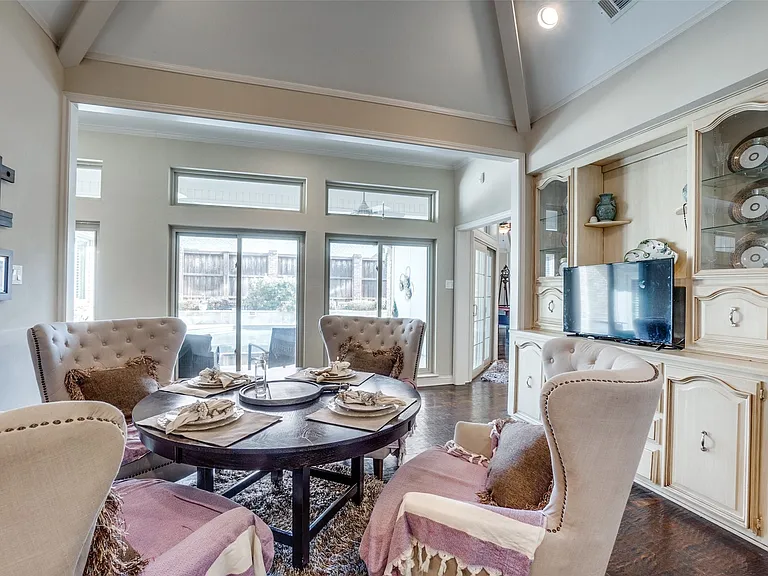 5604 Covehaven Dr — Photo 15