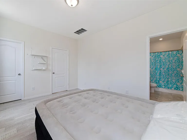 16615 Chill Brook Dr — Photo 11