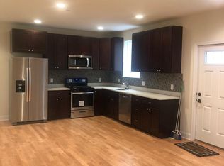 1215 S 46th St, Philadelphia, PA 19143
