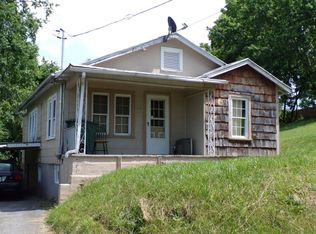 910 Tipton St, Elizabethton, TN 37643