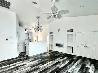 546 SE 5th Ave, Cape Coral, FL 33990