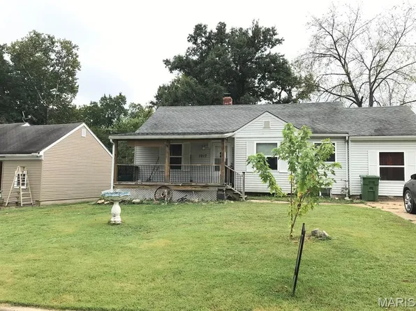 1017 Lynwood Dr, Rolla, MO 65401