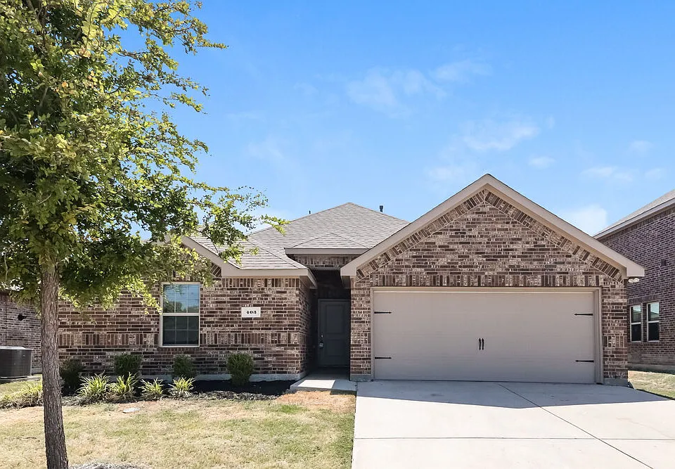 403 Gallop Dr