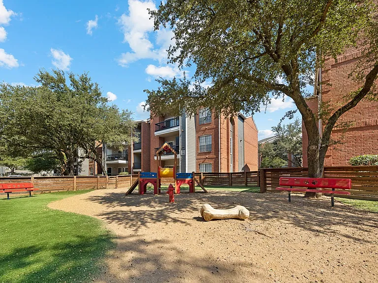 The Brandt Apartments — Photo 20