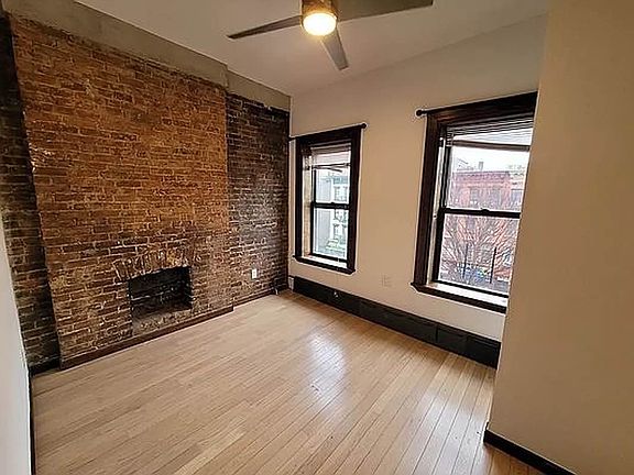 4th image of 2165 2nd Ave APT 3N