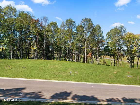 4th image of 133 Fawn Ct