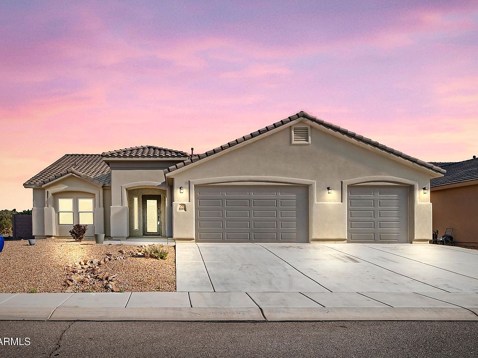 1st image of 5514 Desert Willow Loop