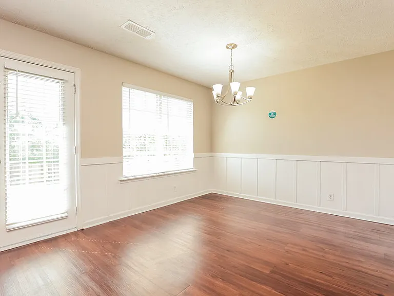 8813 Cressent Glen Ct — Photo 7