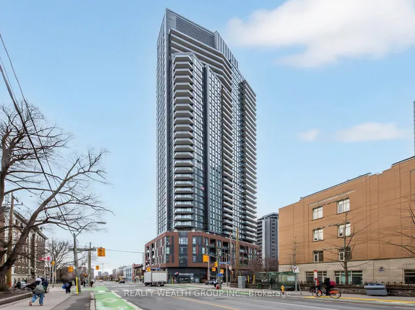 159 Wellesley St E #3102, Toronto, ON M4Y 0H5