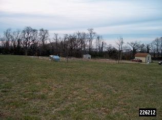 1292 Pair Rd, Martin, TN 38237