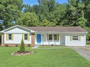 3015 Battle Forrest Dr, Decatur, GA 30034