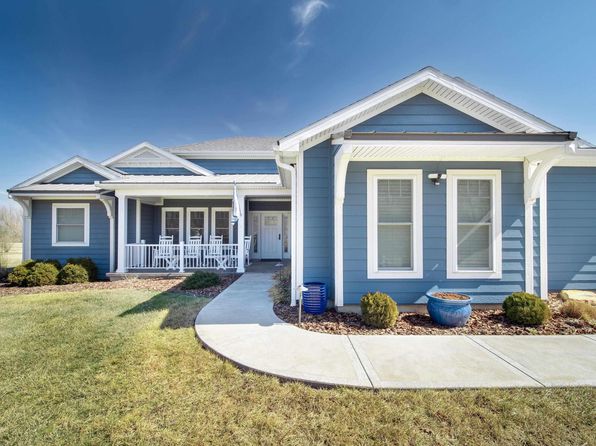 120 Sylvan St, Nortonville, KS 66060