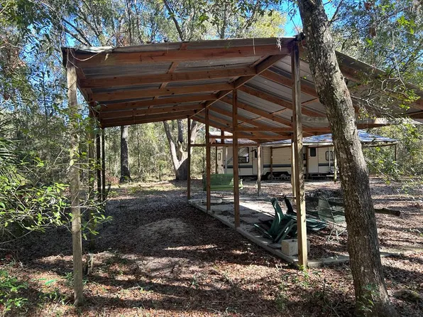 220 SE 725th St, Old Town, FL 32680