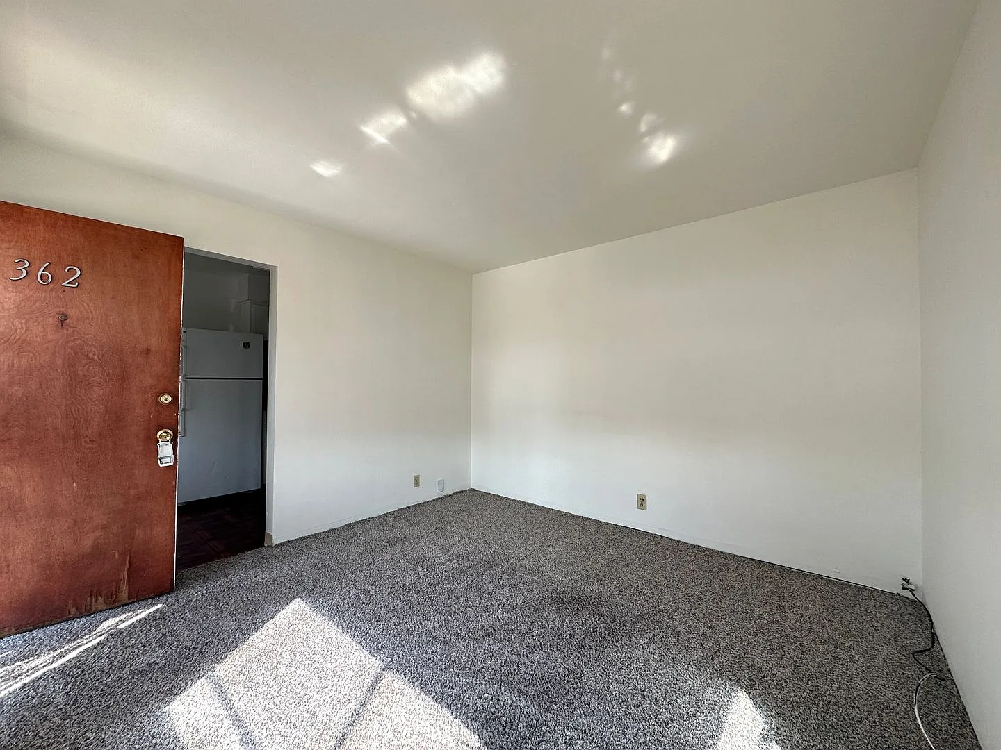 2 Bedroom Duplex Close to Midtown! — Photo 1