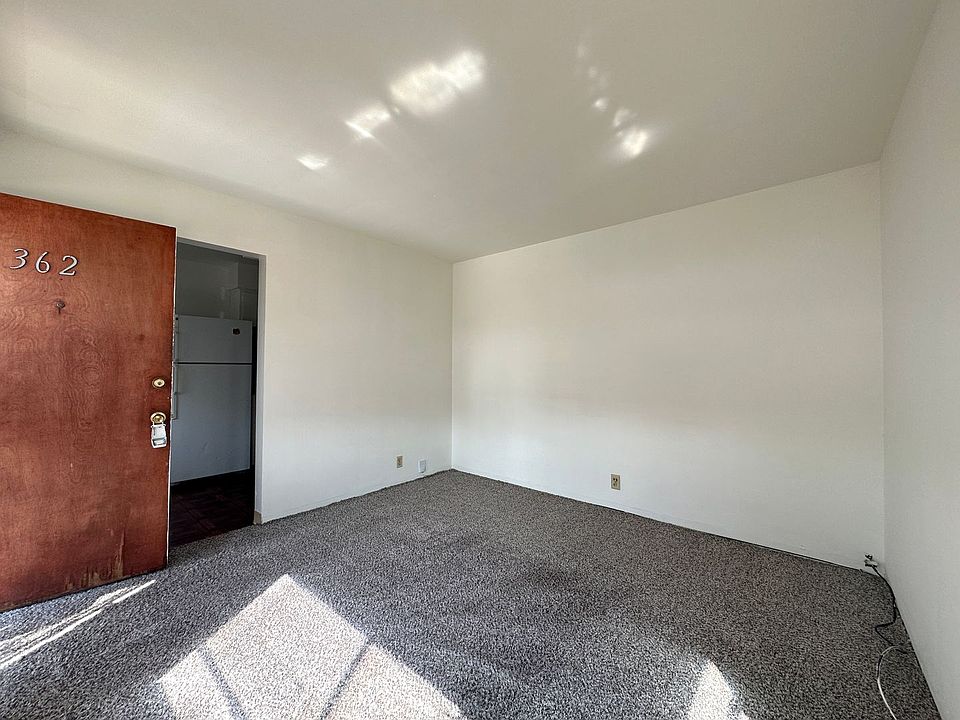 1st image of 362 Wilson Ave