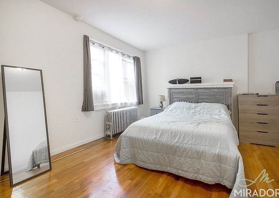 1st image of 248 W 17th St APT 603