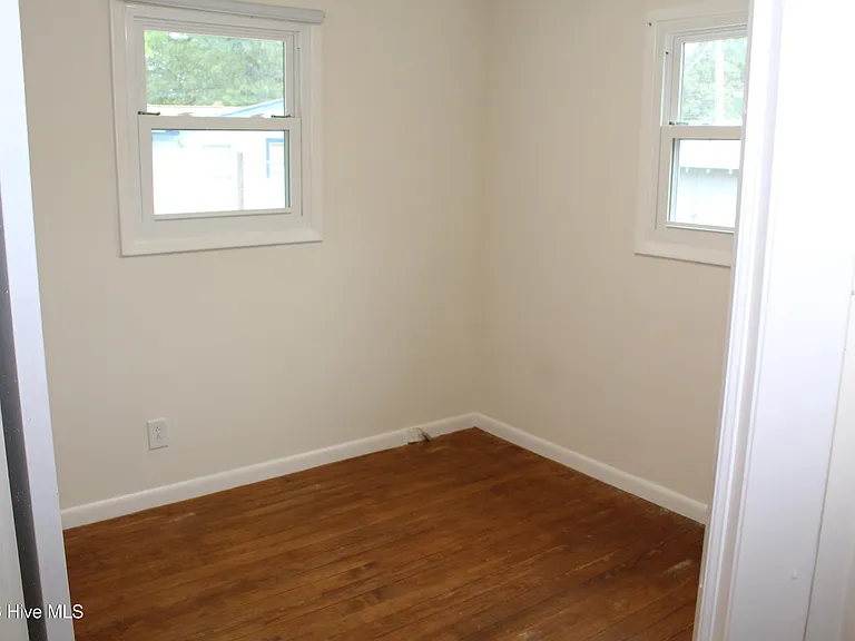 6900 13th St SW — Photo 15