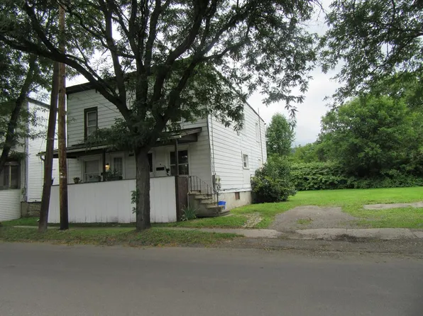 668 Sullivan St, Elmira, NY 14901