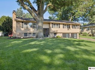 3518 S 106th St, Omaha, NE 68124